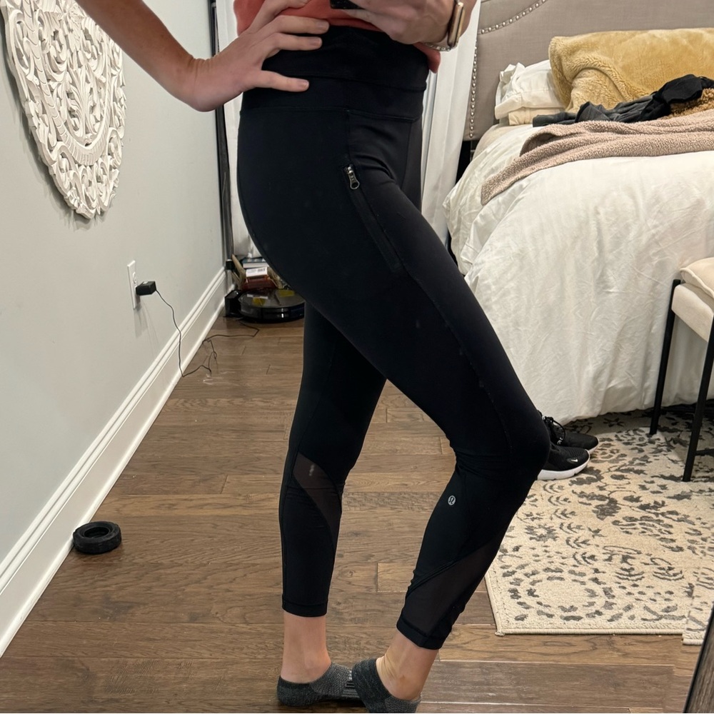 Lululemon 7/8 tights size 6